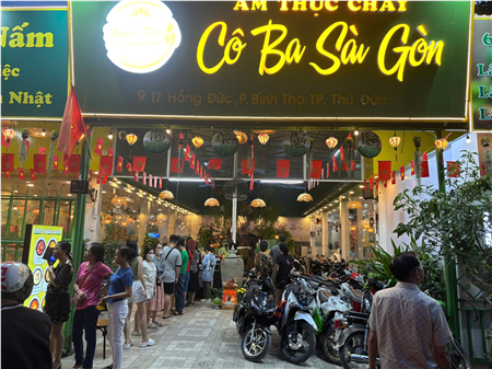 hinh-anh-khach-hang-102